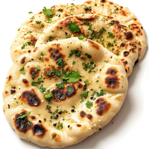 Indiase naan brood witte achtergrond