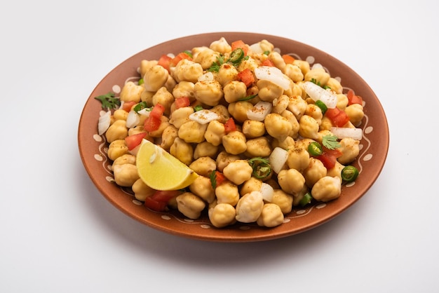 Indiase straatontbijt Chana Chaat Ook bekend als Chana Masala Chola Chana Cha at