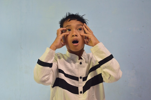 Photo indonesian child expression