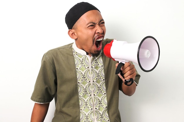 Indonesian Man Expresses Defiance in Protest