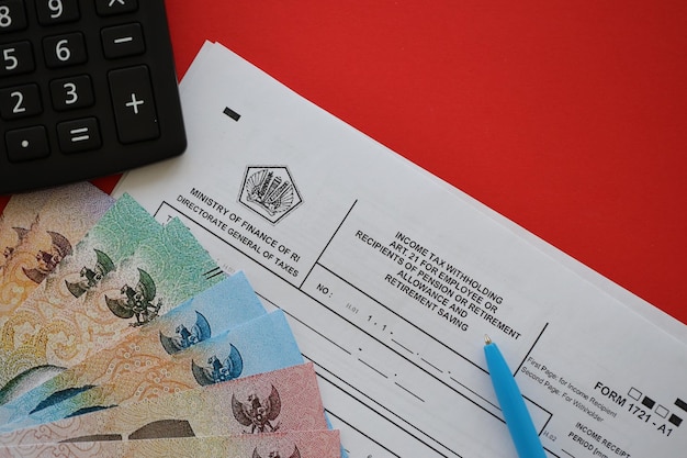 Photo indonesian tax form a income tax withholding art for employee or recipients of pension