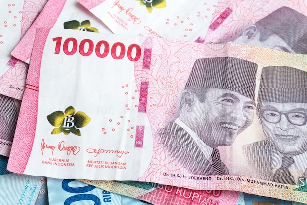 Indonesische bankbiljetten ter waarde van IDR 100000 Rupiah