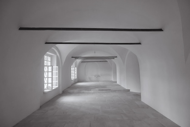 indoor architectuur lichte schaduw kerk zwart en wit interieur