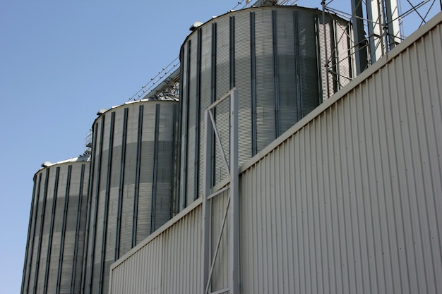 Industrial food and grain storage stainless steel tanks