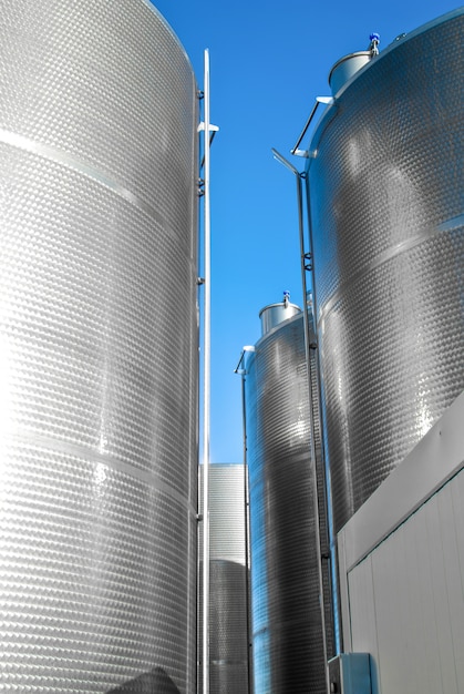 Photo industrial silos.detail