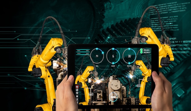 Ingenieur bestuurt robotarmen door augmented reality-industrietechnologie