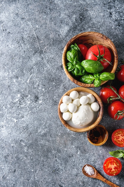 Ingrediënten voor caprese salade