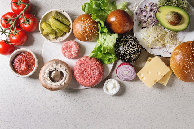 Ingrediënten voor hamburgers