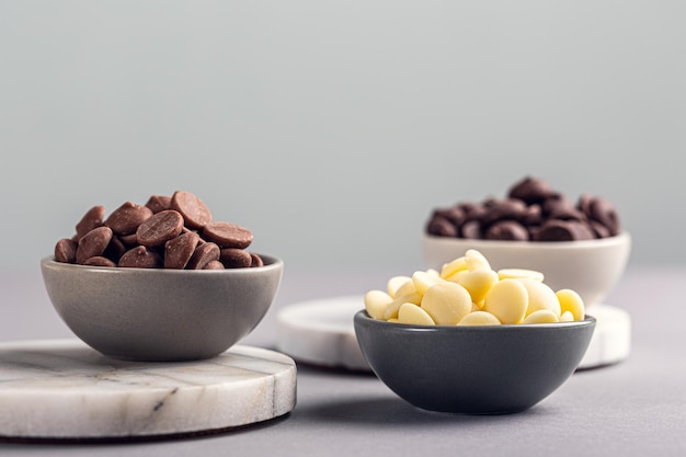 Foto ingrediënten voor het bereiden van warme chocolade