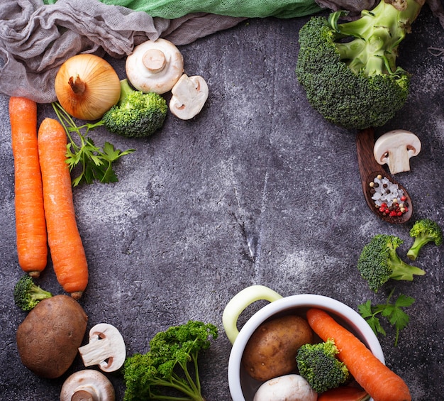 Ingrediënten voor het koken van groentesoep