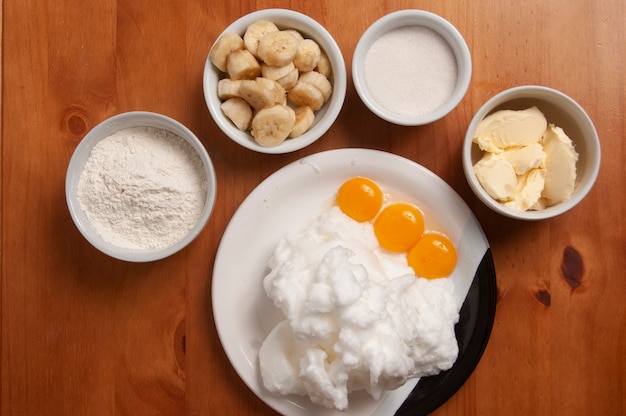 Ingredients banana cake 