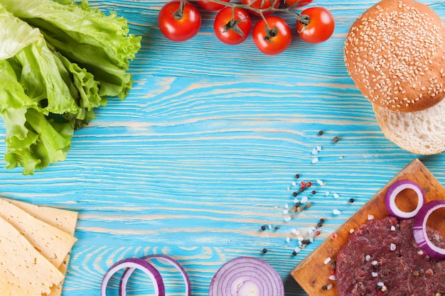 Photo the ingredients for the burger