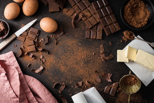 Foto ingredienti per la cottura di pasticceria al cioccolato