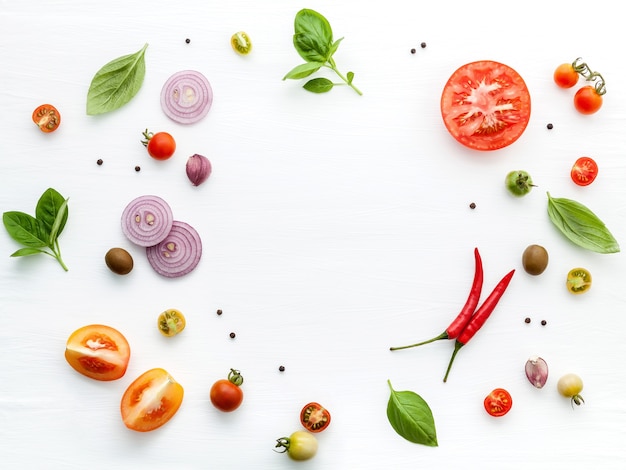 Foto gli ingredienti per la pizza fatta in casa