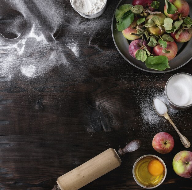 Photo ingredients for making apple cake