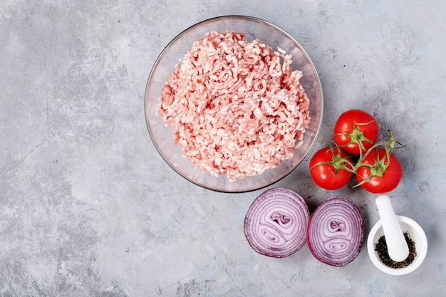 Ingredients for making spaghetti bolognese