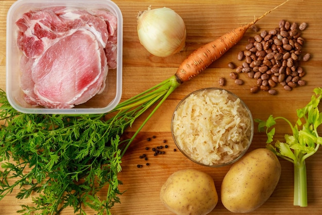 Photo ingredients that go into making sauerkraut soup