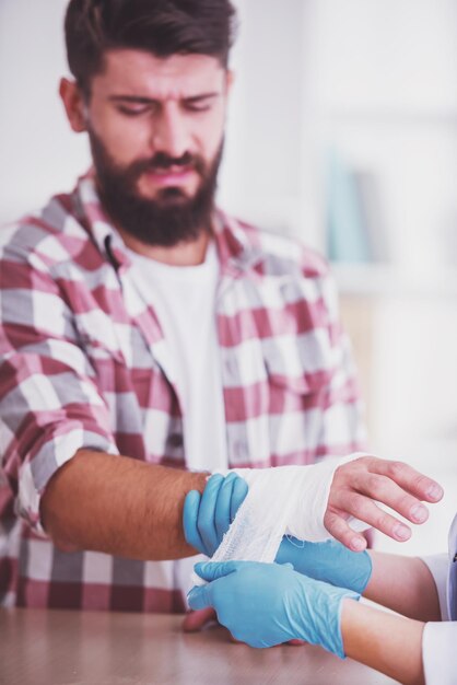 Injury man in doctor