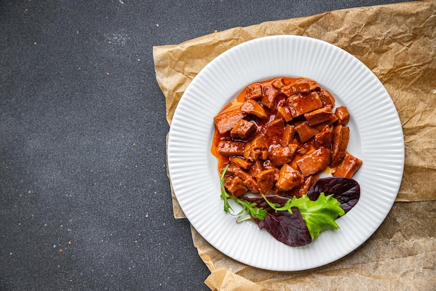 inktvis tomatensaus aperitief eten schaal-en schelpdieren salade verse maaltijd eten snack op tafel kopie ruimte voedsel