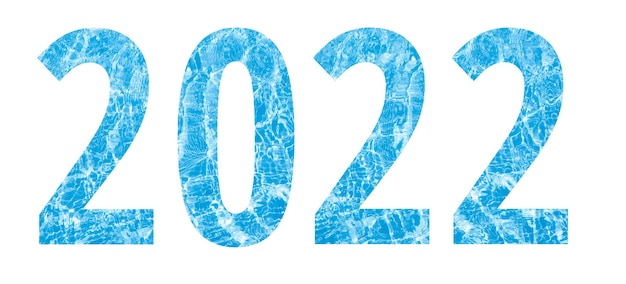 Inscriptie 2022 van de textuur van het water in het zwembad. het concept begon het nieuwe jaar 2022.