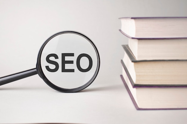 The inscription SEO is written and the books