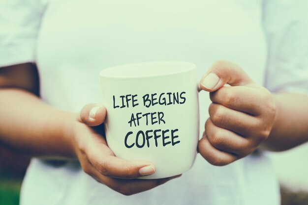 Photo inspirational quotes life begins after coffee