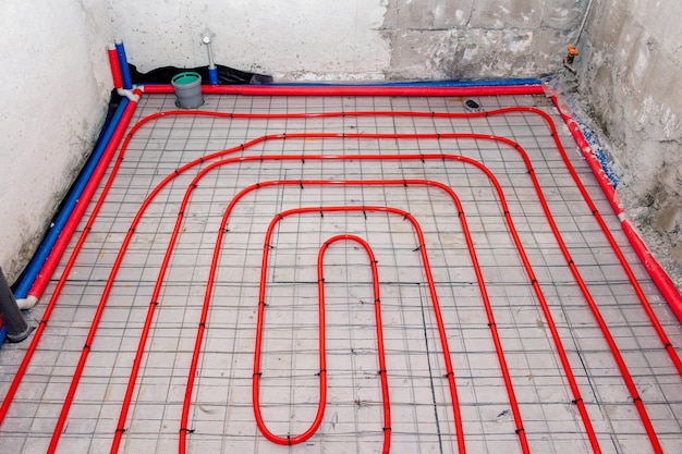 Installation of polypropylene pipes for the underfloor heating system