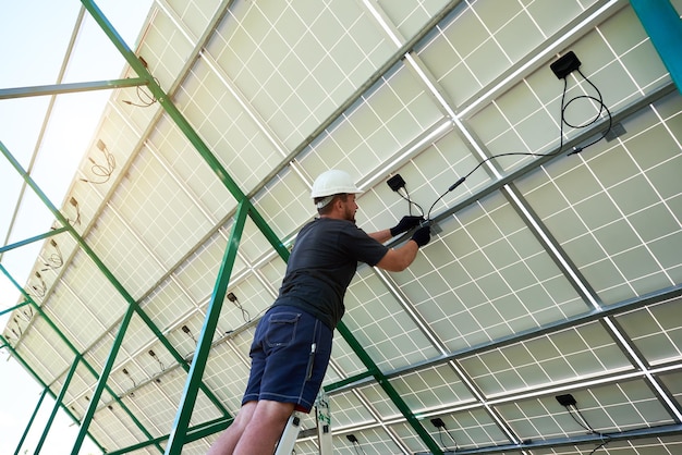 Installing of standalone solar photo voltaic panel system