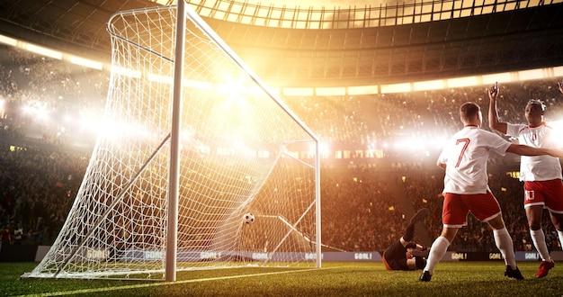 Intense voetbalmoment voor het doel op het professionele voetbalstadion terwijl de zon schijnt Stadion en publiek zijn gemaakt in 3D