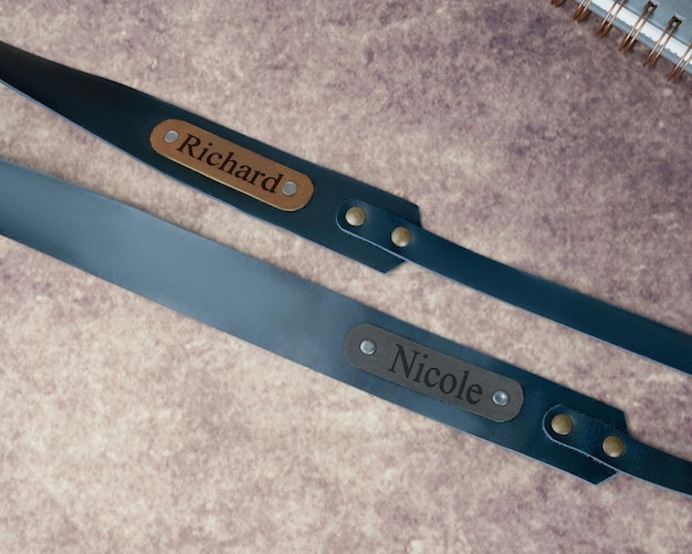 interchangeable leather straps in different colors