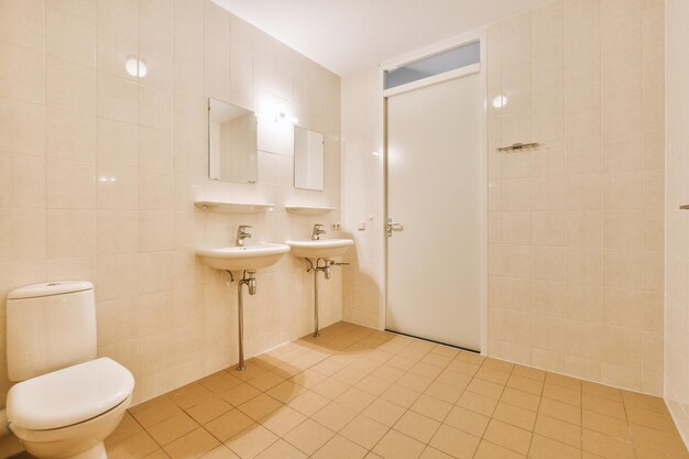 Interieur van de badkamer