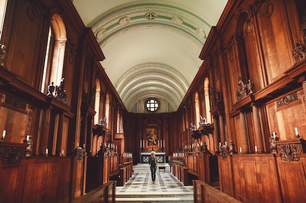 Interieur van een oud gebouw