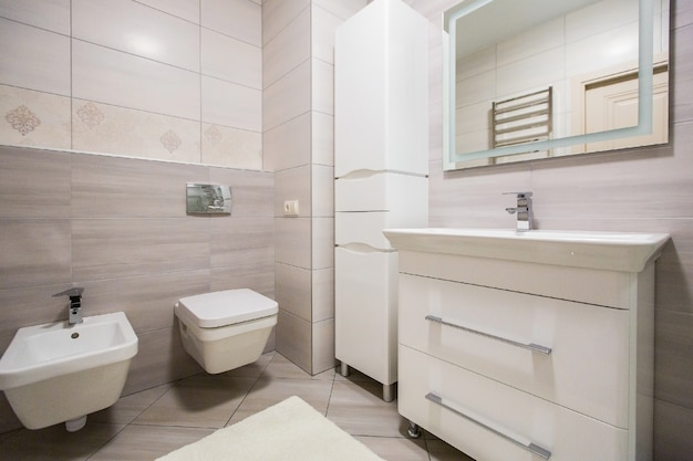 interieurfotografie, badkamer met moderne mooie tegels