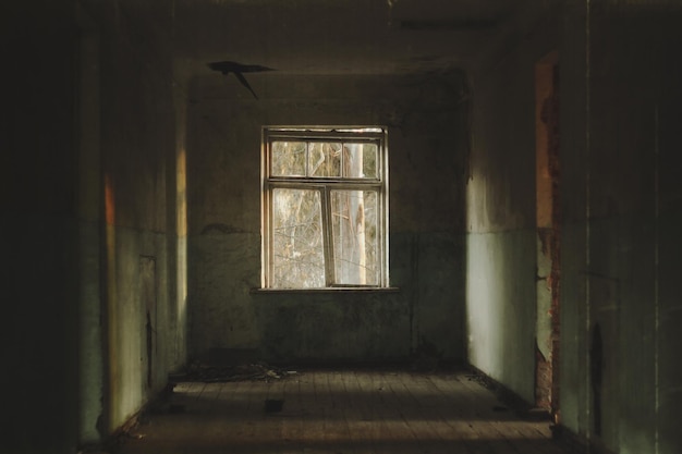 Photo interior of abandoned building