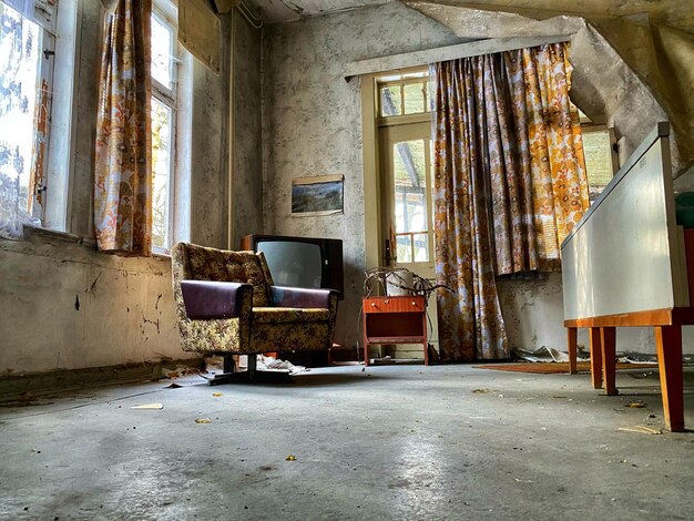 Photo interior of abandoned building