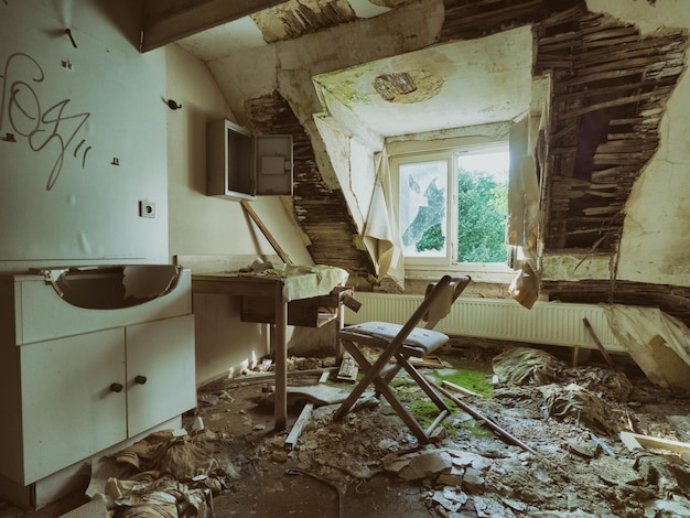 Photo interior of abandoned house