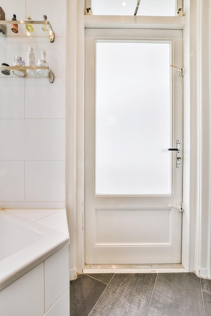 Photo interior of bathroom