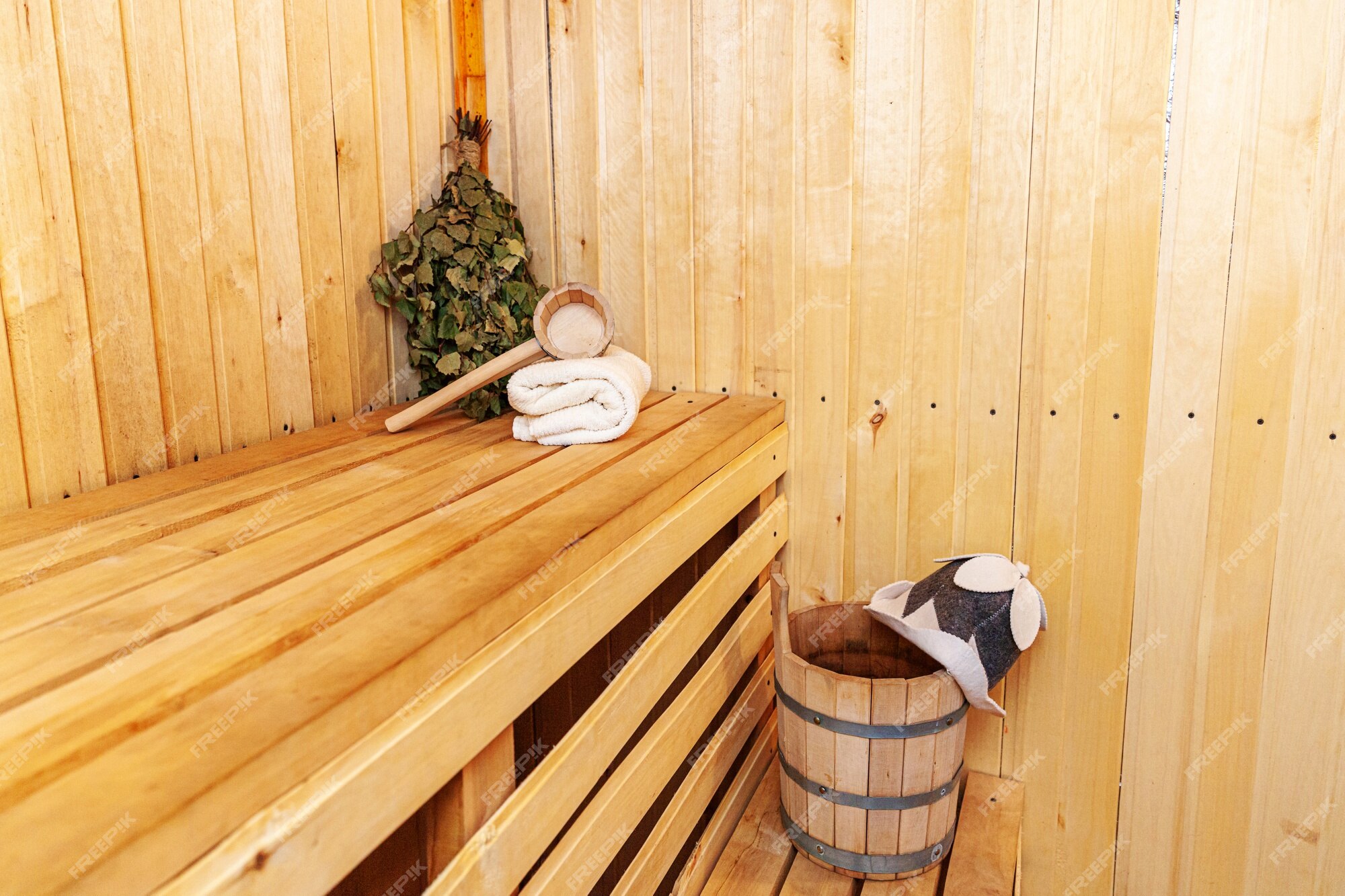 Premium | details finnish sauna steam room with traditional sauna accessories