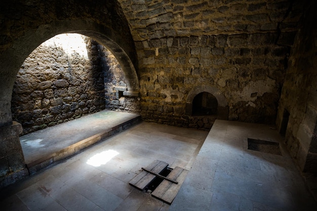 Foto interno di un vecchio edificio