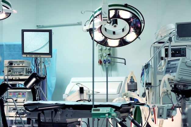 Photo interior of operating room in modern clinic