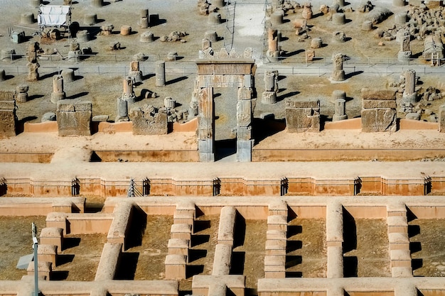 이란 페르세폴리스 고대 유적 위에서 보기