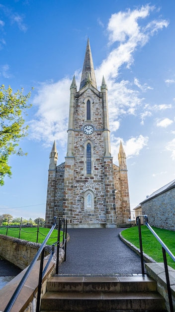 Photo irishstyle catholic cathedral