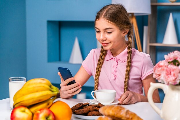 irl doing breakfast in the morning at home  