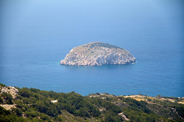 Остров и море Греции