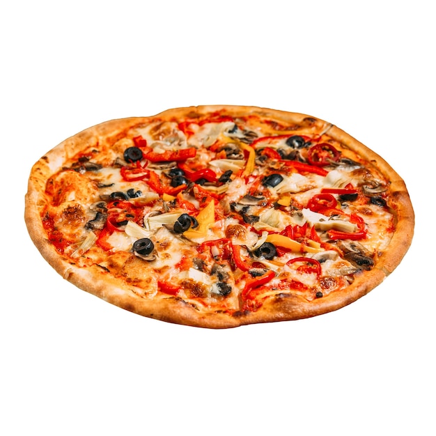 흰색에 버섯과 야채를 곁들인 격리된 피자