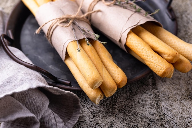 Italiaanse grissini traditionele voorgerecht soepstengel