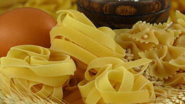 Italiaanse Macaroni Pasta Ongekookt Rauw Voedsel Foto