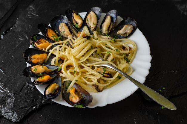 Italian dish with steamed mussels