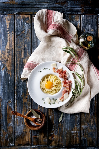 Italian pasta carbonara