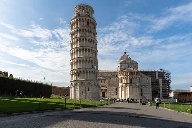 Foto italië toscane scheve toren van pisa kathedraal santa maria assunta